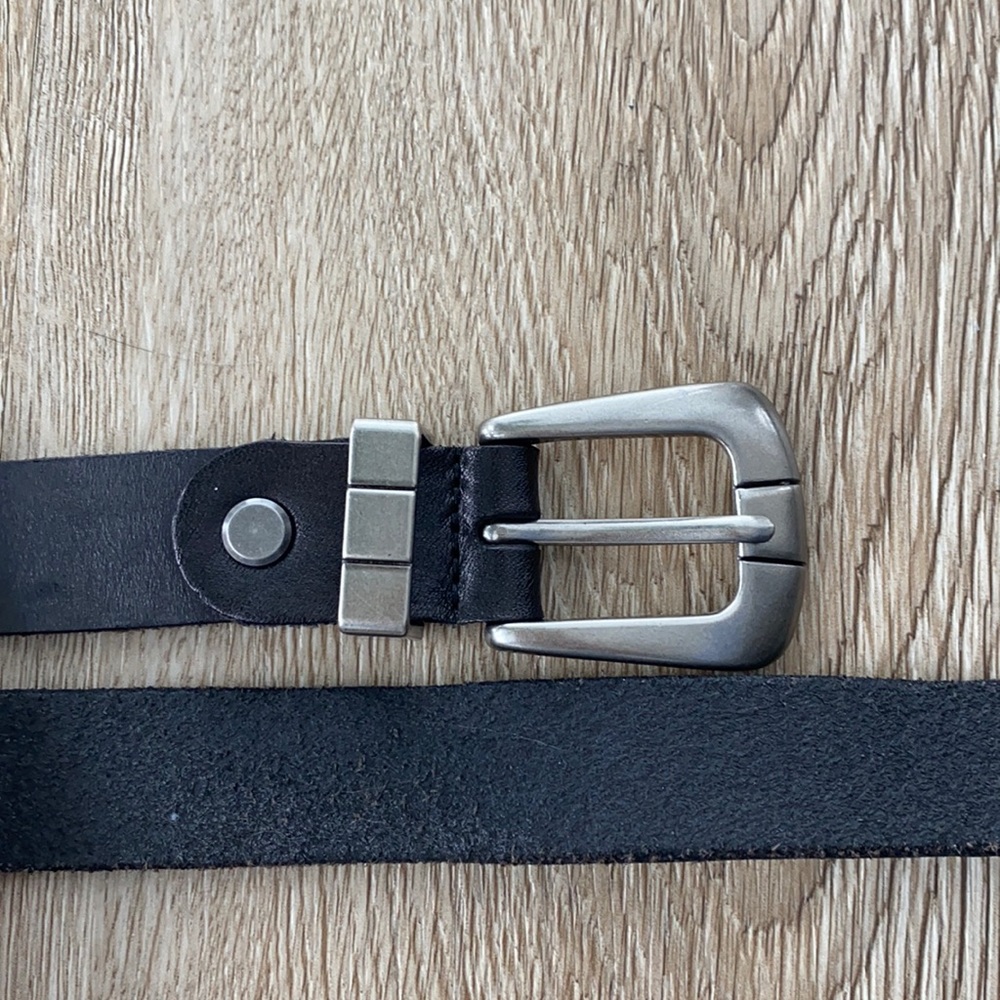 Ecote Urban Outfitters 100% Cow Leather Belt with Silver Buckle